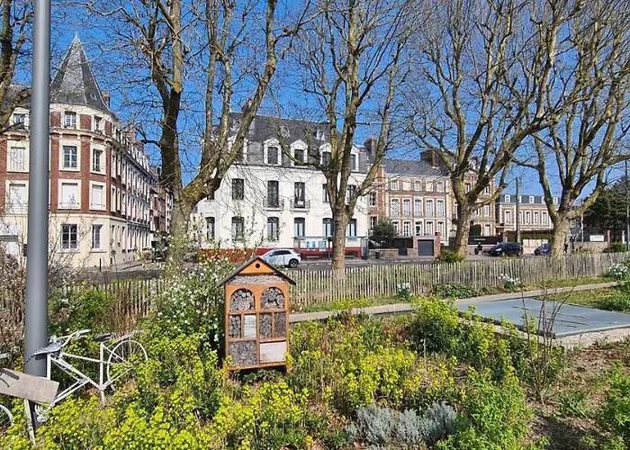 Quintessence By Jps Holiday, Splendide Au Coeur De Apartman Dieppe